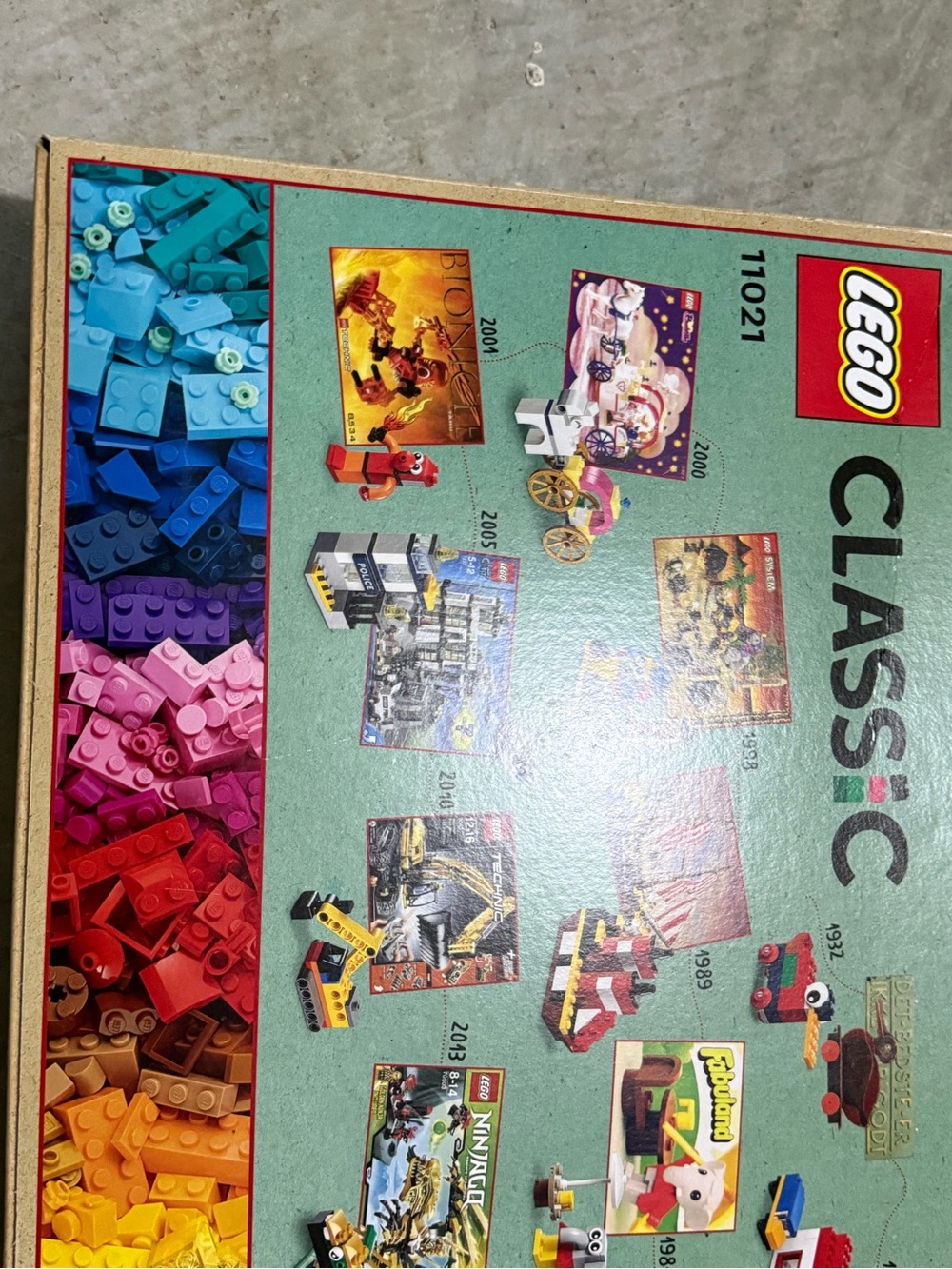 LEGO Classic Creative Bricks Set - Multi-Color